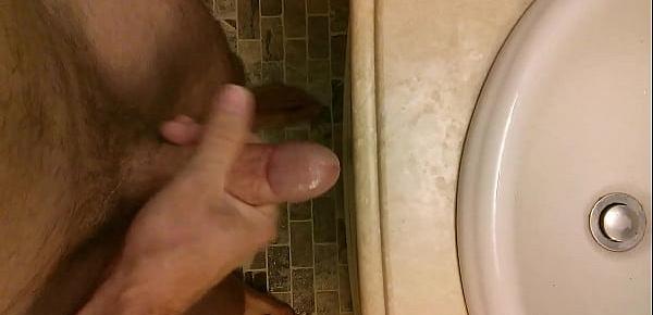 Jerking off on the counter with precum